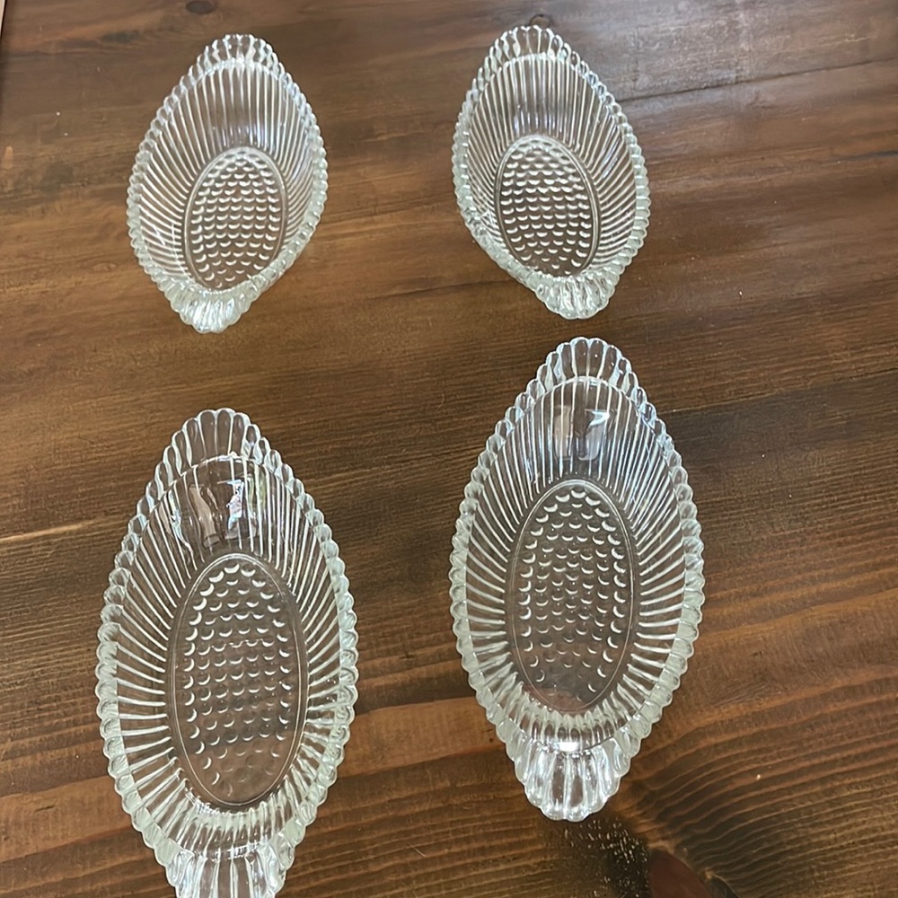 Banana Split Glass dish,Jeannette, National Pattern. Set of 4. Let make dessert!